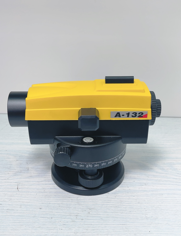 A-132水准仪